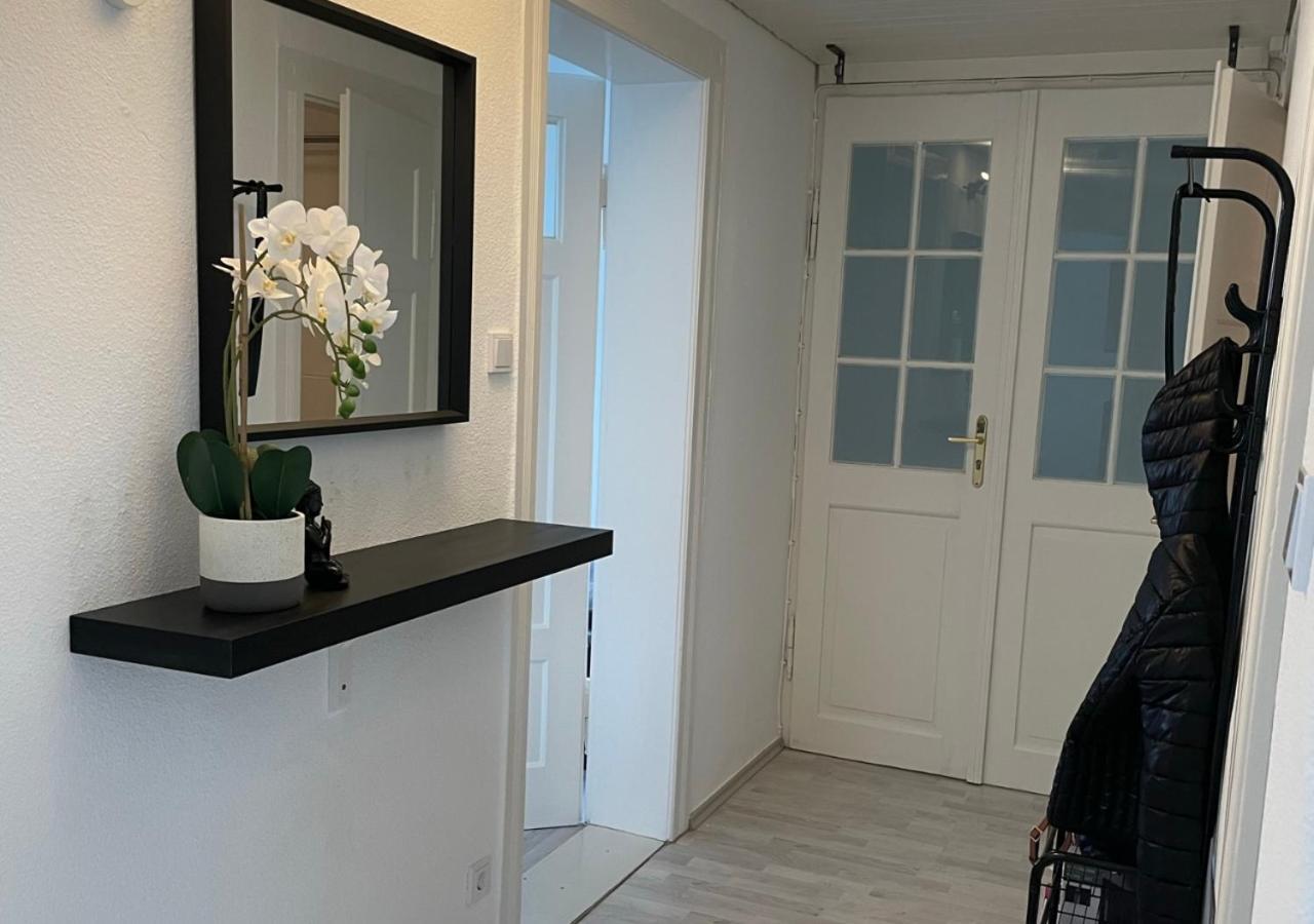 Monteurwohnung Burchard I Rosenau - Platz Fuer 6 Personen Apartment *